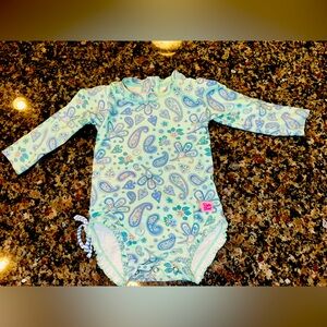 Ruffle butts 2 piece rash guard swim girls 12/18 VGUC